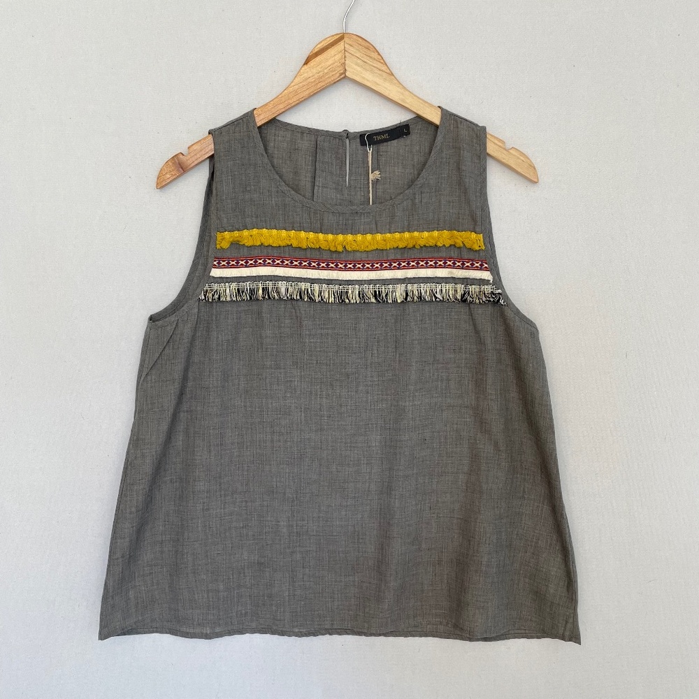 THML Women’s Size Medium Gray Sleeveless Fringe Detail Tank Top NEW